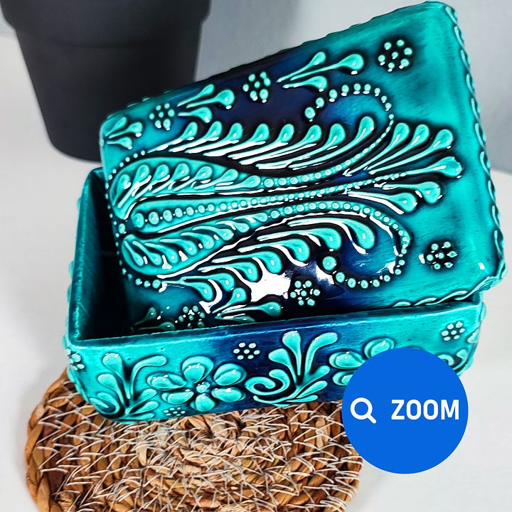 Ceramic jewelry box, turquoise/green/emerald — handmade pottery product image (2)