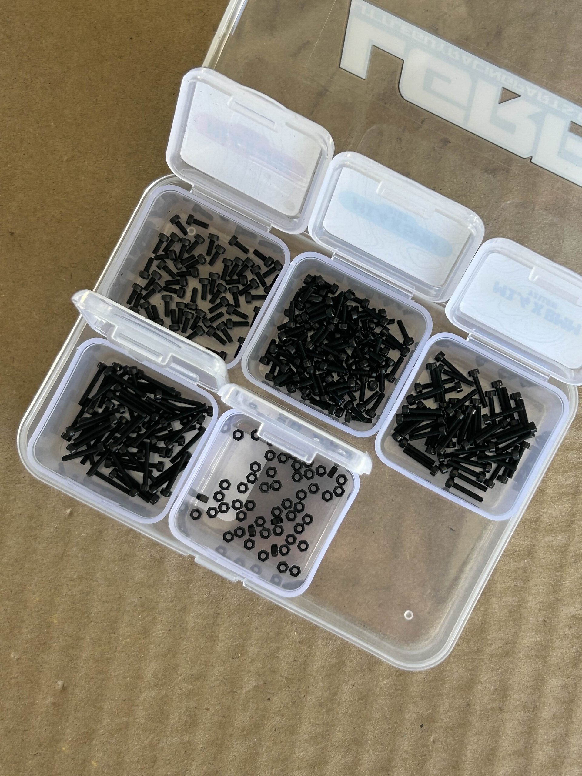 HARDWARE KITS (SCX 24) product image (2)