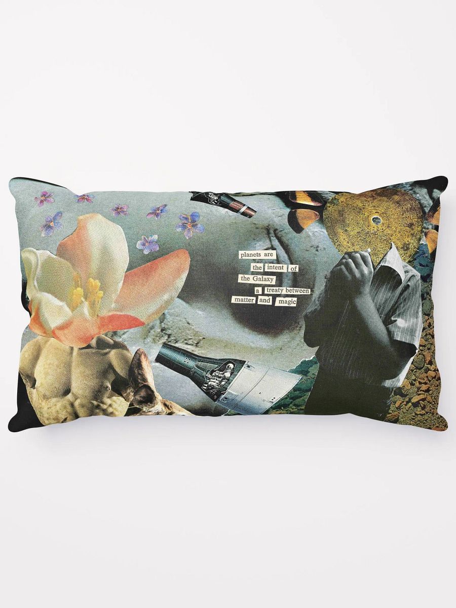planets are the intent of the galaxy pillow product image (5)