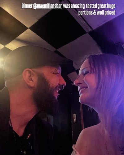 Honestly dinner was great wish I had a pic if the food but it was too good to waste time photographing it.