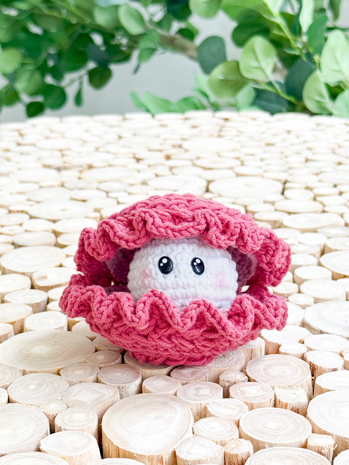 How to Crochet an Clam | No-Sew Amigurumi with Wheat Stitch product image (8)