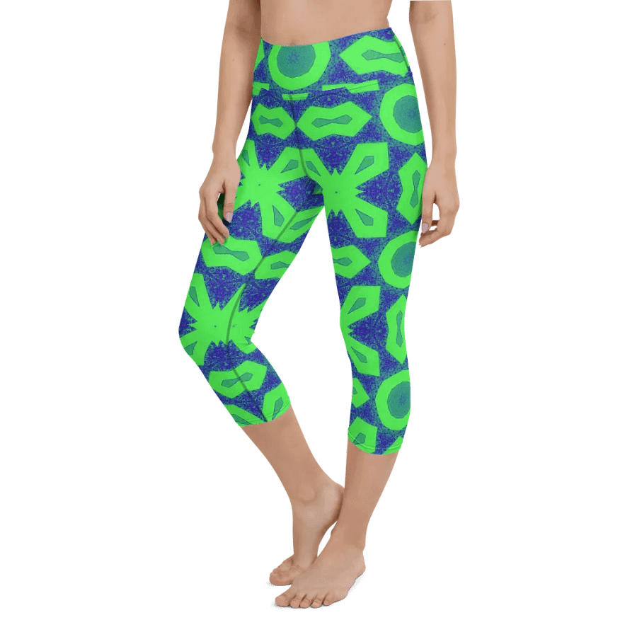 Sunset Glow Capri Leggings product image (12)
