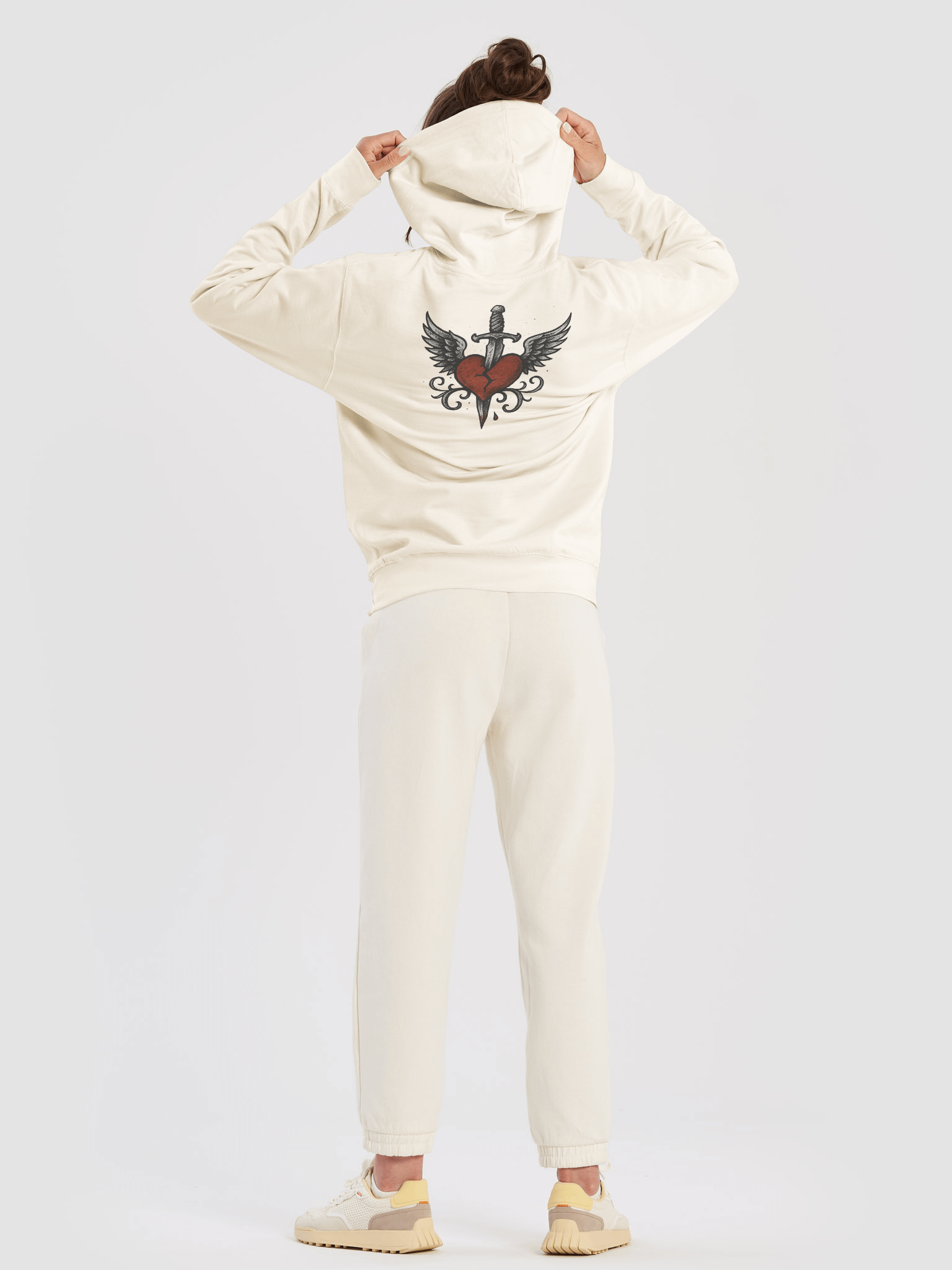 Y2K DAGGER HEART HOODIE product image (6)