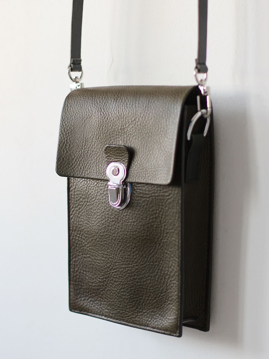 Vegetable Tanned Leather Satchel in Oliva product image (8)