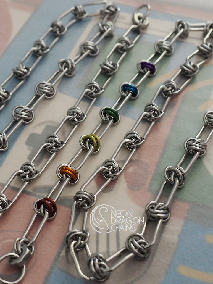 Crow Chain Necklace product image (1)