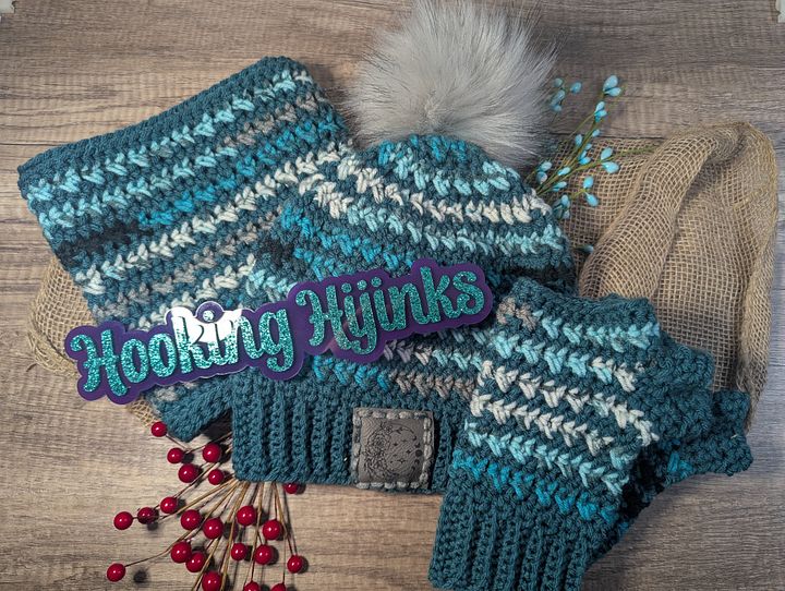 Double Cross Winter Set - Blues product image (1)
