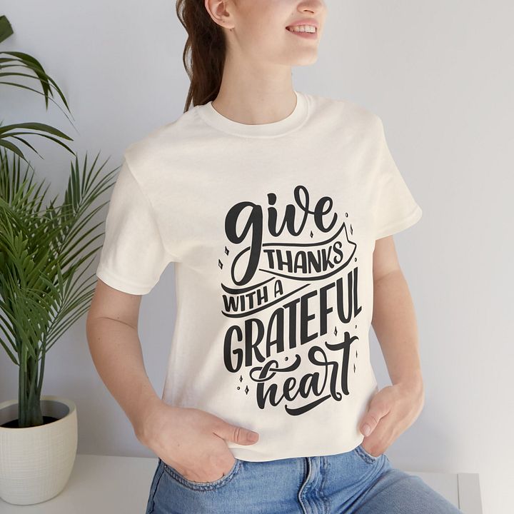Give thanks with a grateful heart Unisex T-shirt product image (2)