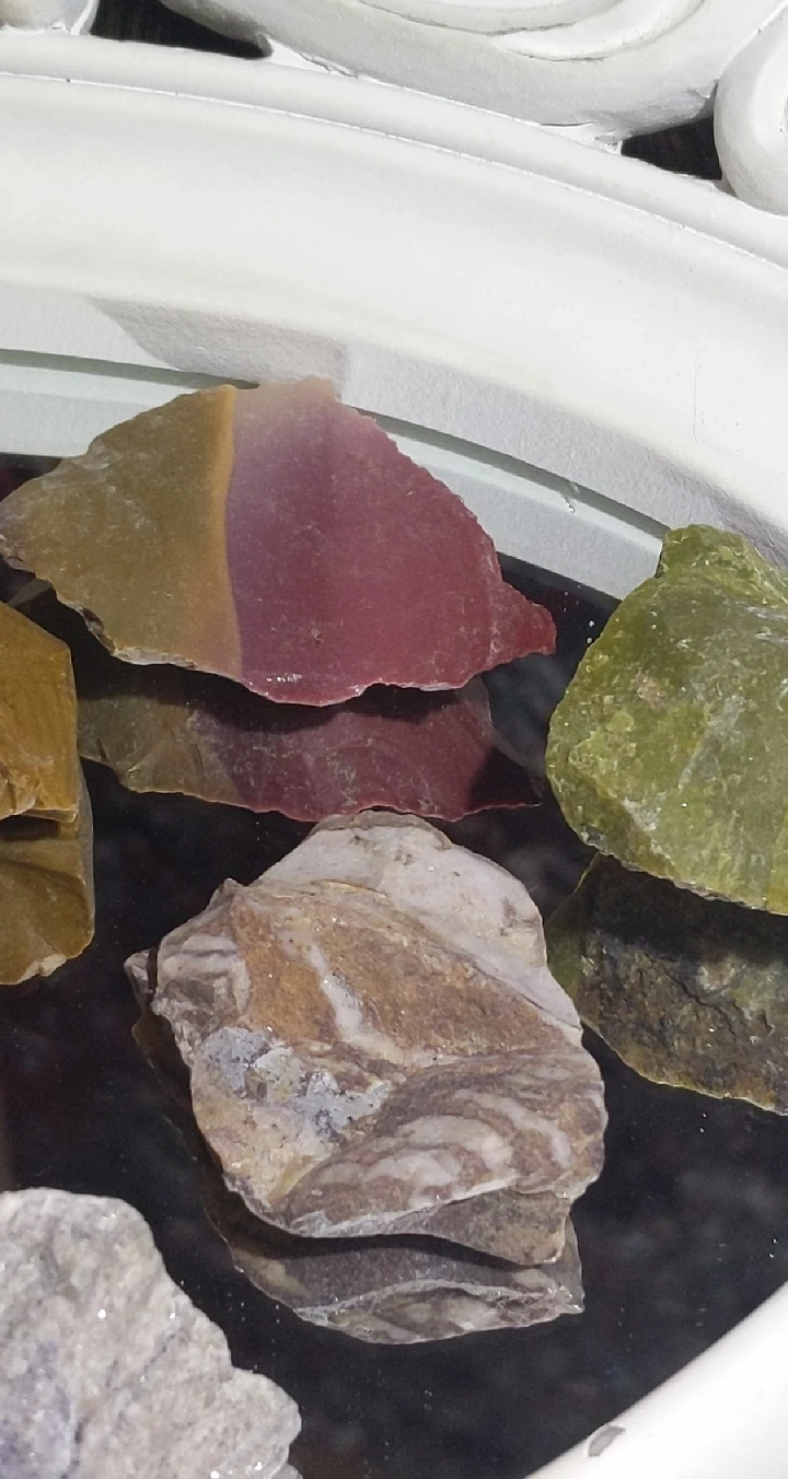 5 Piece Mixed Rough Gemstone Set product image (2)