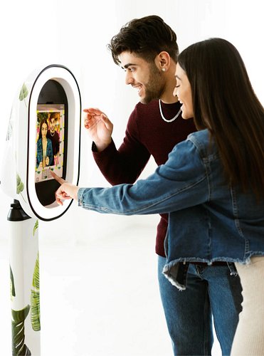 🎉 We've officially launched our new digital photo booth business! Thank you to everyone who made our debut so fun. 

Ready fo...