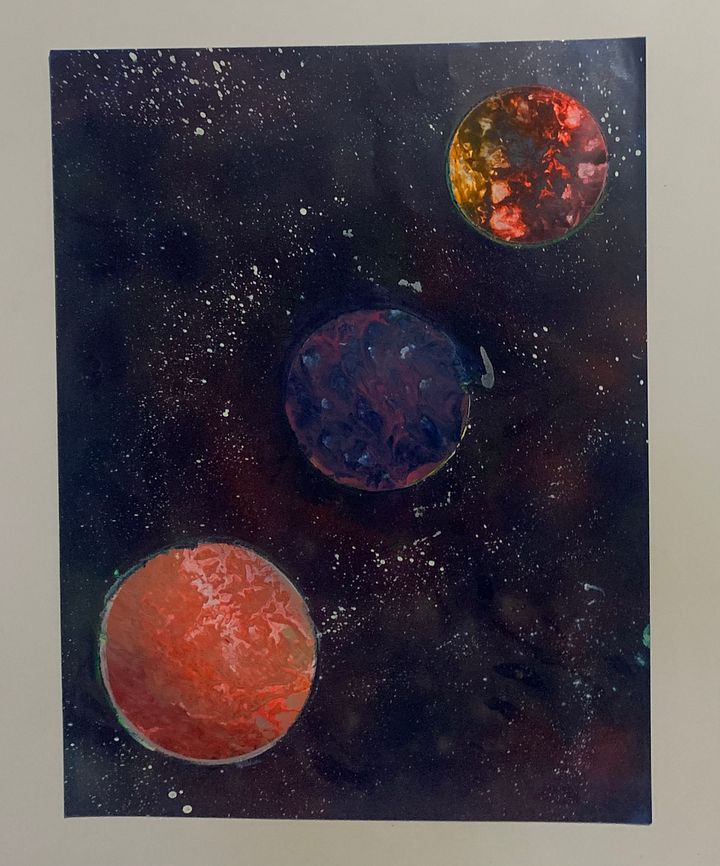 Planet Spray paint art product image (1)