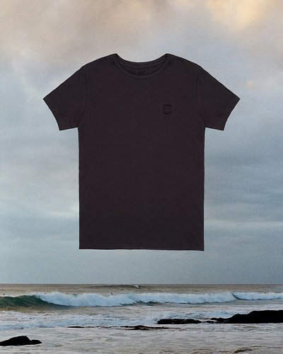 Batch #2
Product: The Authentic Tee
Color: Black / Black

#springsummer