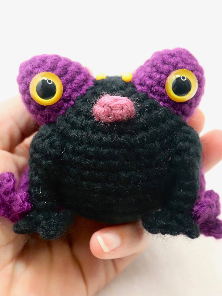 Gothic Frog product image (2)