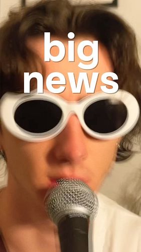 BIG NEWS! www.discomanifest.com is now LIVE! Head there for Manny Dynamite’s Intergalactic Tailor! Link in bio! GET DRIPPY NO...