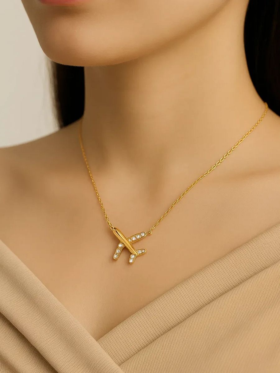 The Voyager Necklace product image (2)