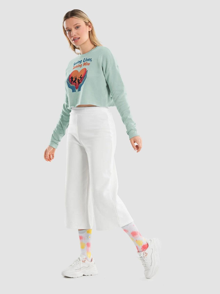 Medical Moms and dads, multitasking Heroes Crop Sweatshirt product image (35)