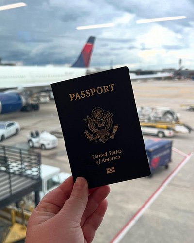 Anniversary trip! So excited for uninterrupted time with my love… #travel #delta