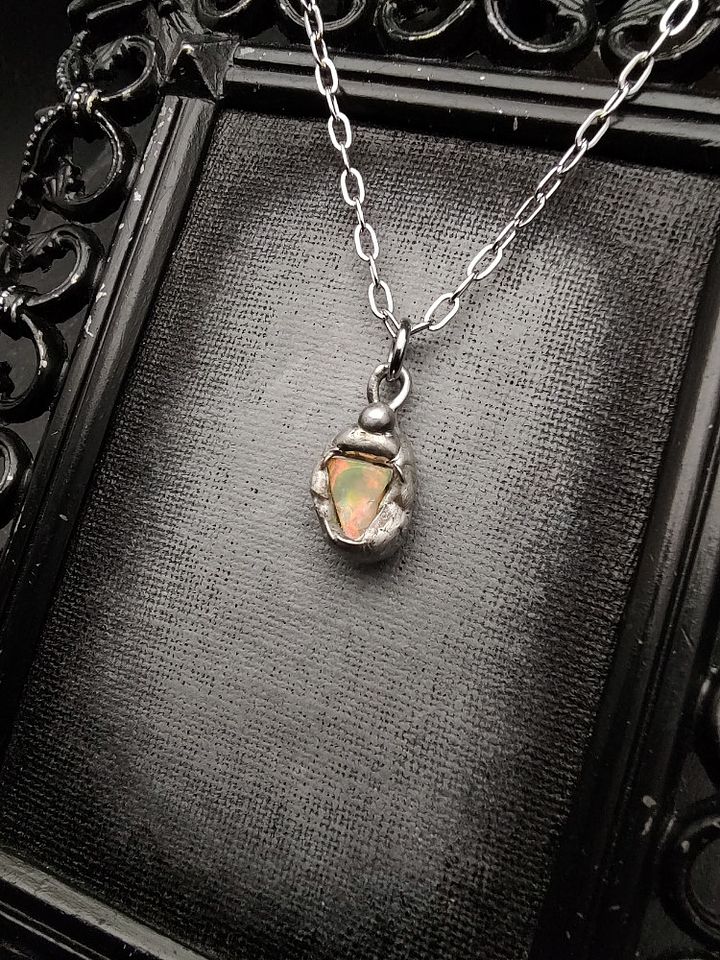 Sorcery Talisman - Opal Fire Mini product image (1)