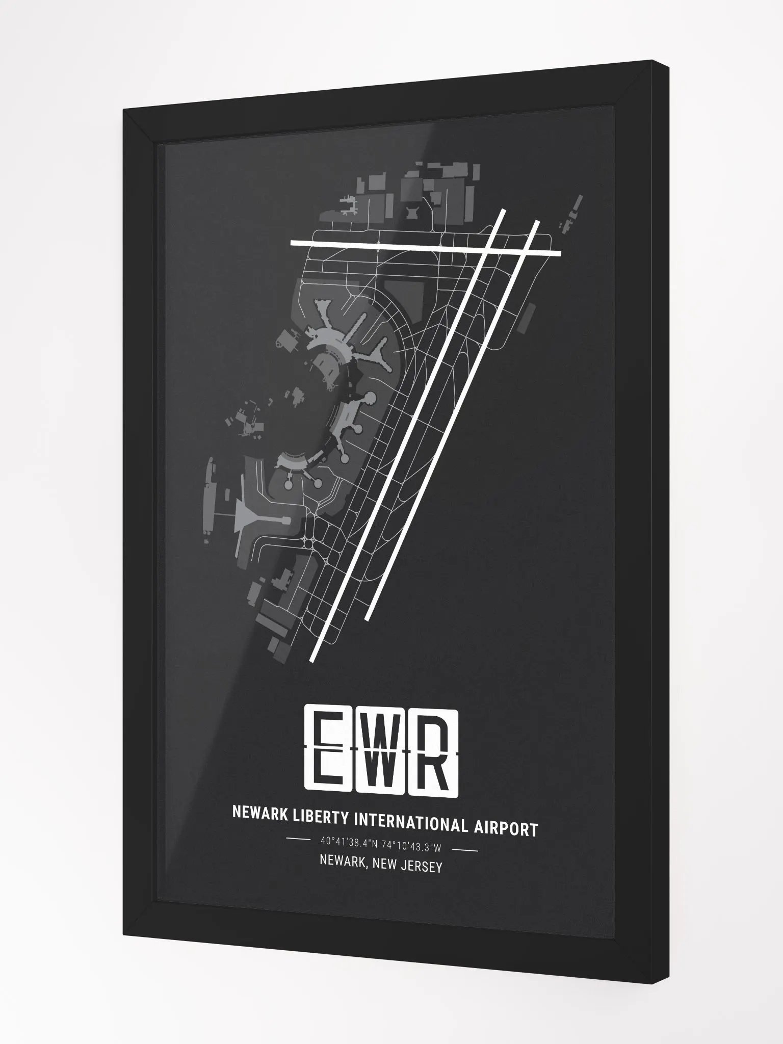 Framed Airport EWR Premium Map On Matt Paper product image (2)