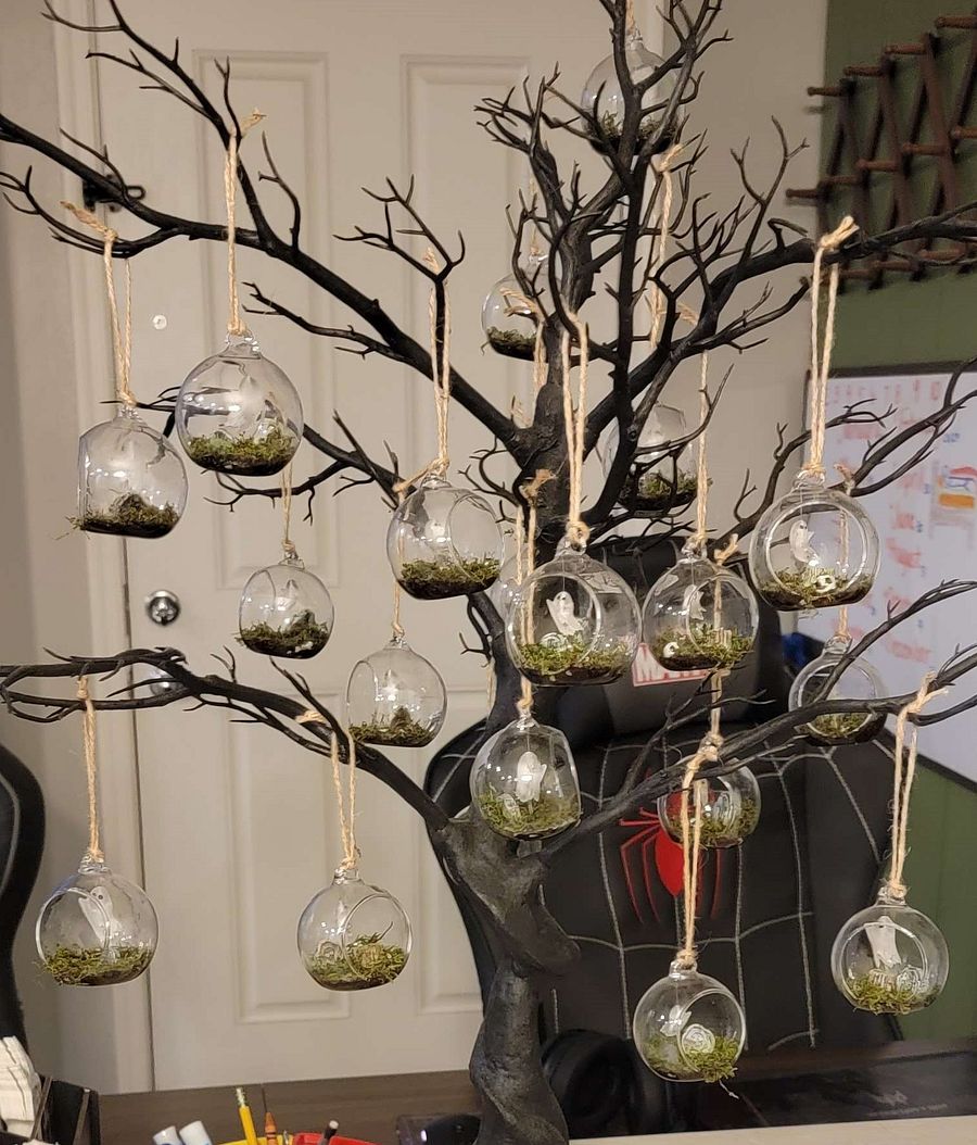 Cemetery Ornament product image (1)