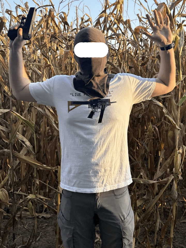 FGC-9 SHIRT product image (2)