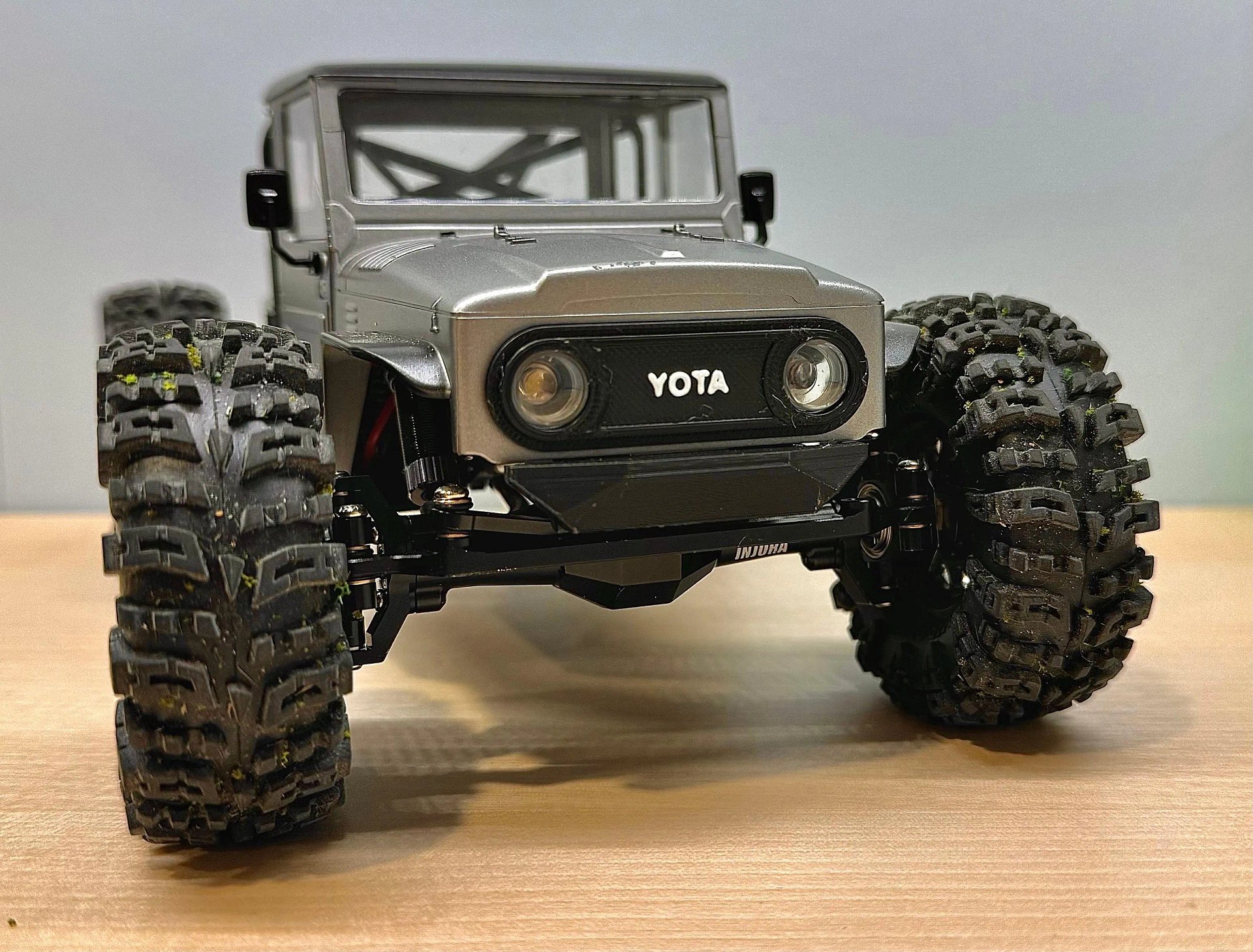 Injora Ir40 Grill for the Trx4m product image (1)