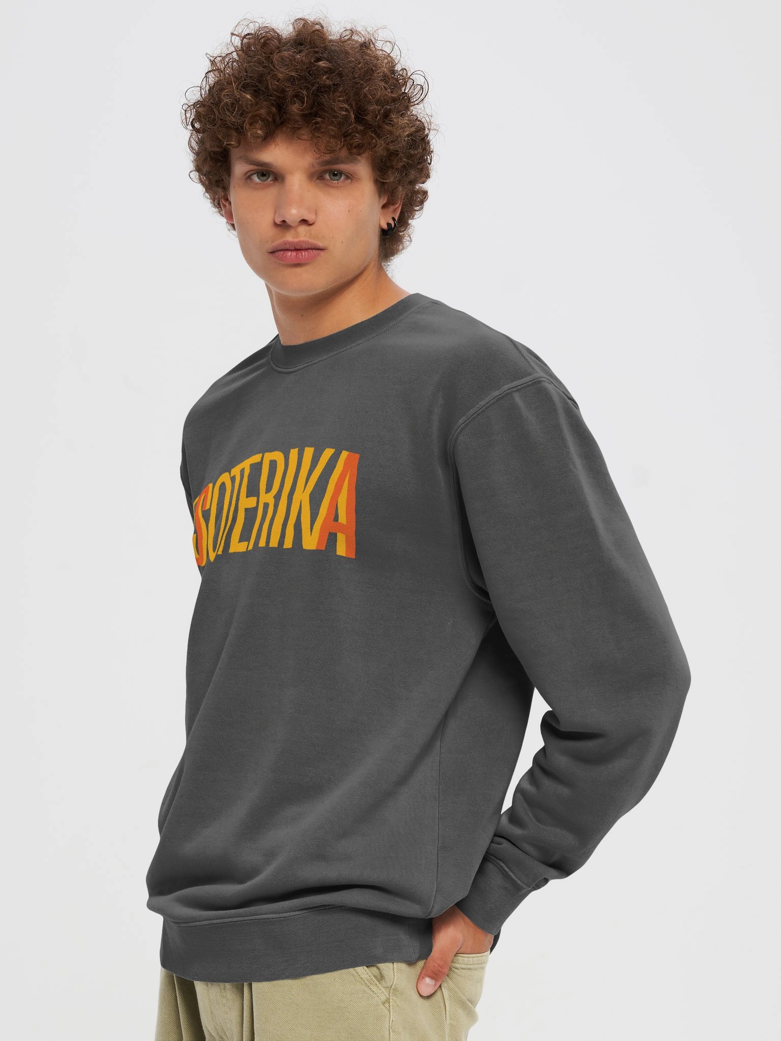 ESSOTERIKAA UNISEX GRADIENT SWEATSHIRT product image (5)