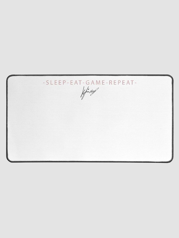 SLEEP - EAT - GAME - REPEAT. SIGNERT MUSEMATTE product image (1)