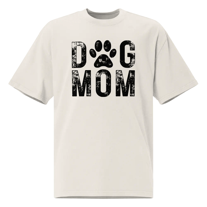 Dog Mom Graphic Tee – Ideal Gift for Dog Lovers product image (1)