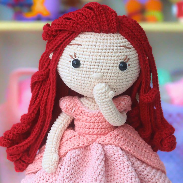 Patrón de Amigurumi de Ariel – Versión Humana con Vestido Rosa (Descarga Digital) product image (2)