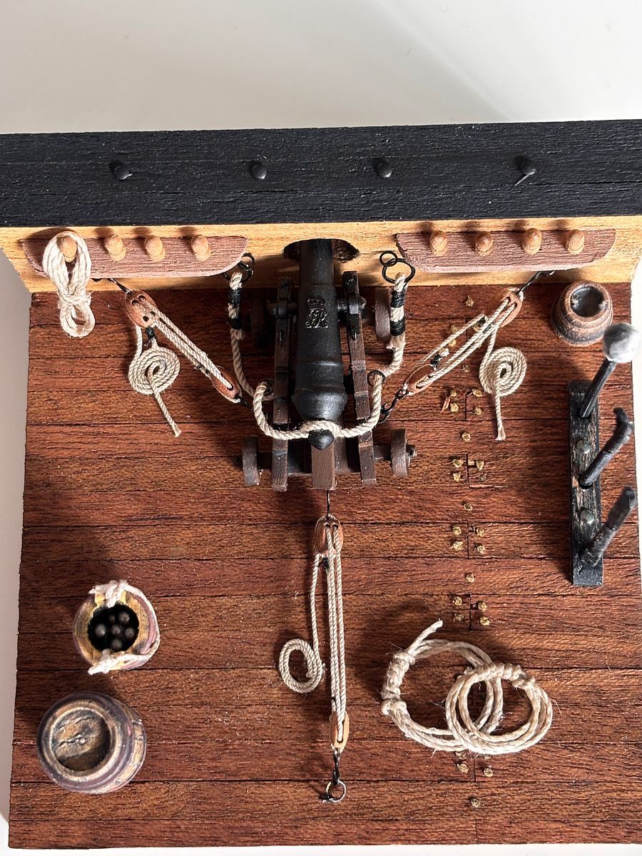Wooden Diorama: Cannon Aboard a Historic Ship - brown ship version product image (5)