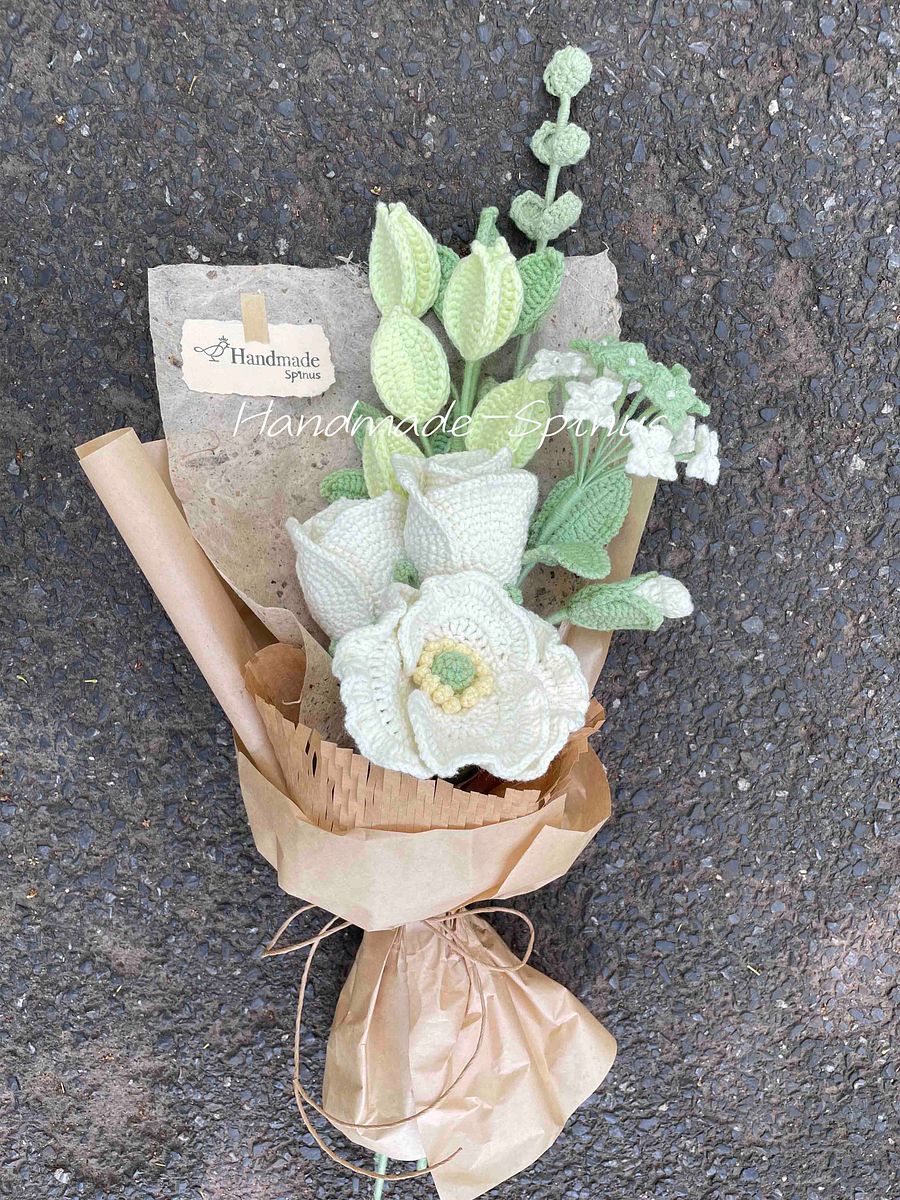 Creamy Yellow-Green Luan Tree Fruit Secret Crochet Knit Bouquet product image (4)