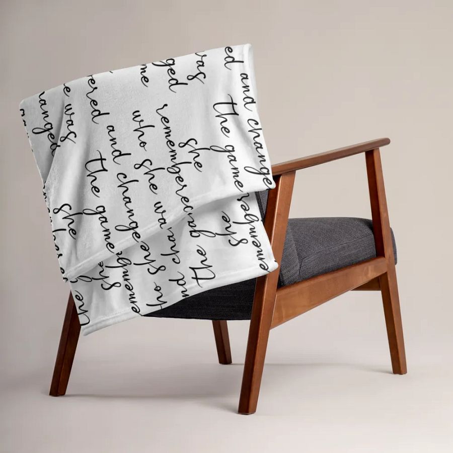 She Remembered Blanket product image (6)
