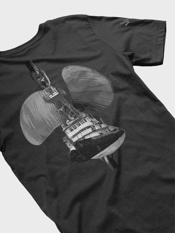 Three blade prop Cain Tug CE T-Shirt product image (1)