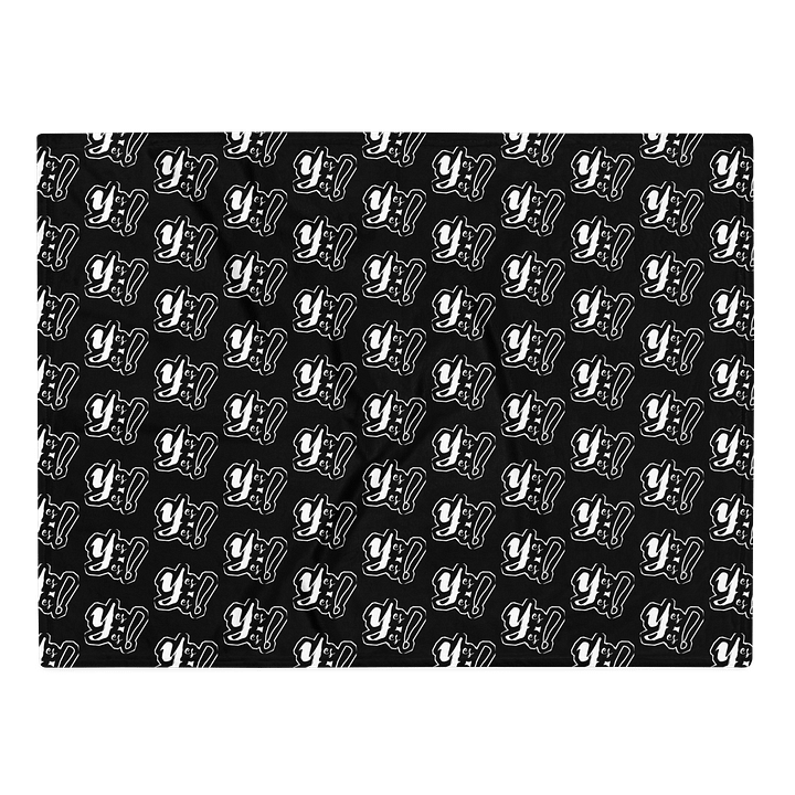 YesYes Alt. Throw Blanket product image (1)