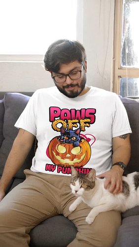 “Who needs a guard dog when you’ve got a guard cat? 🐾🎃
This Halloween, let everyone know: Paws OFF my pumpkin!
👉 Plus, enjoy ...