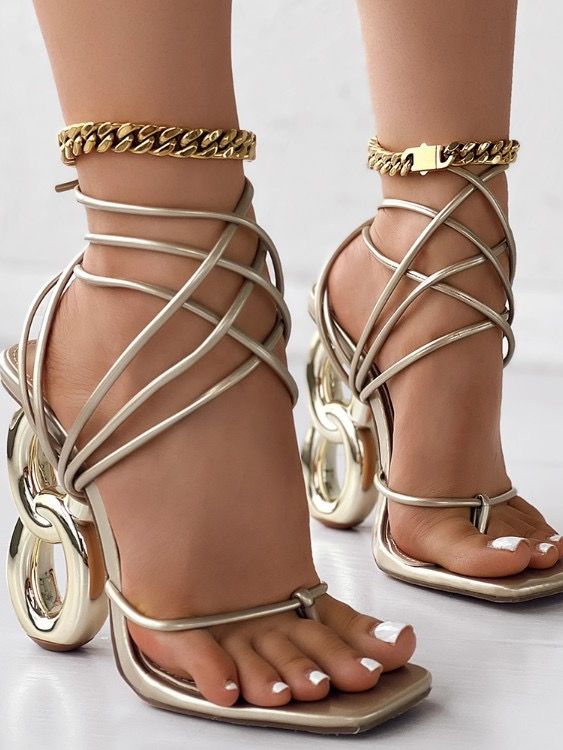 Golden heels product image (2)