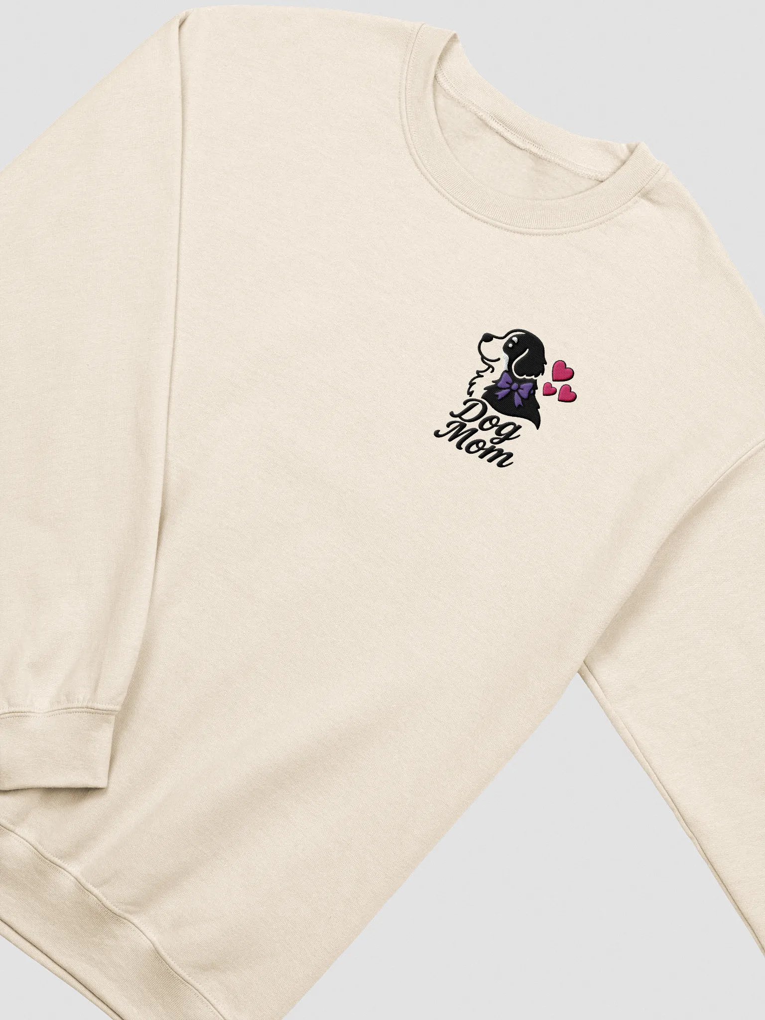 DOG MOM / SWEATSHIRT WITH PERSONALIZED NAME / EMBROIDERED product image (1)