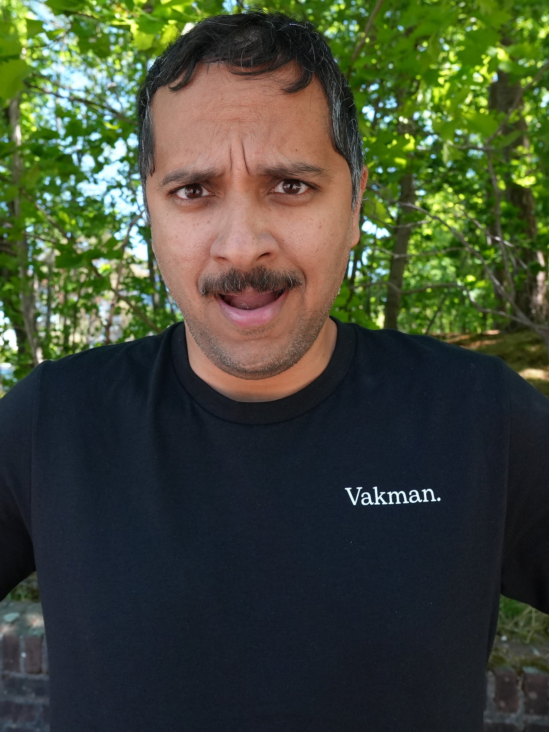 Vakman Controlled. T Shirt. product image (1)