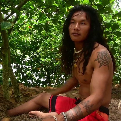 Listen to nature 🍃 Listen to your ancestors 🌱

Watch Mingmar Sherpa in Pule o Kaua'i series, link in bio. Part 2 out tomorrow...