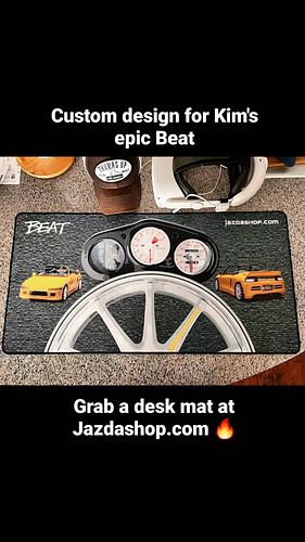 @kimwong_77 owns probably my favourite #Hondabeat out there. Glad I could create this custom design for him ♥️

#deskmat #des...