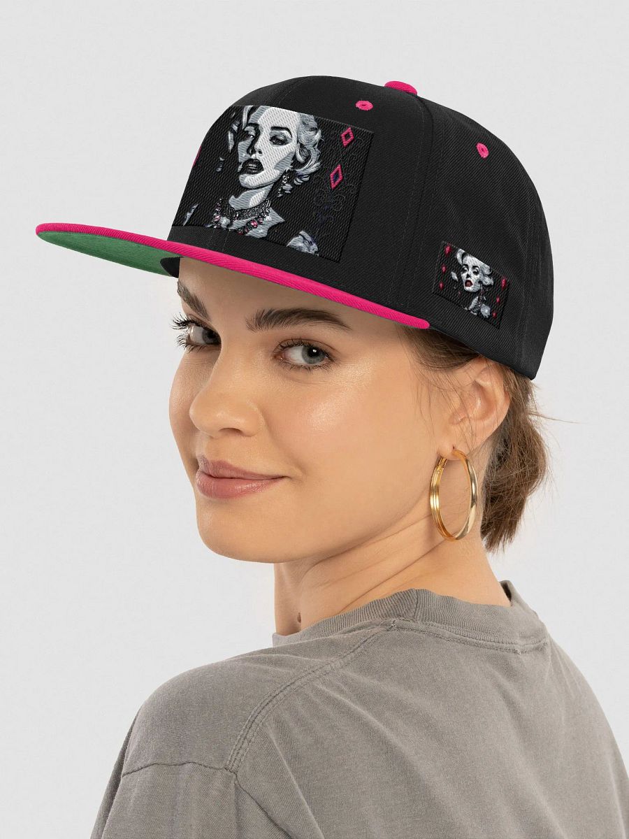 Queen of Diamonds Gangster Special product image (5)