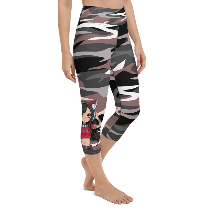Camouflage Cat Yoga Capri Leggings product image (2)