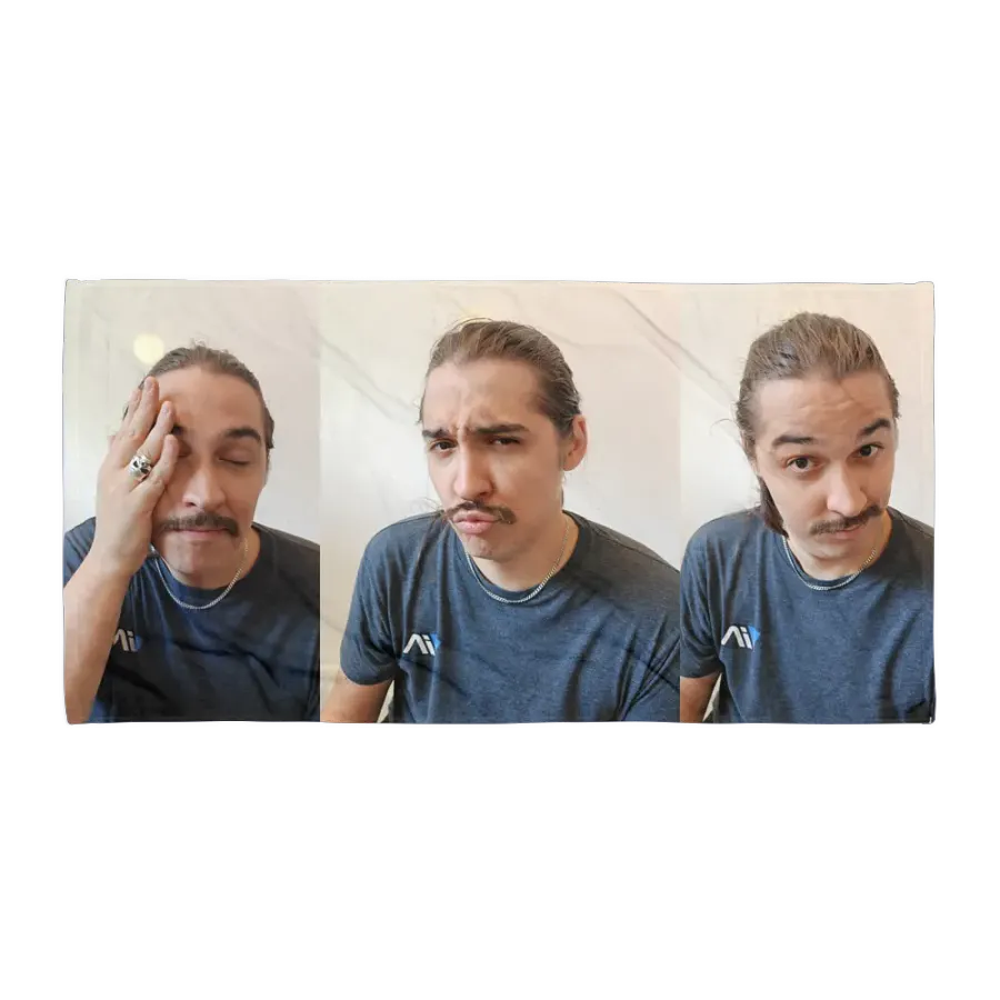 THE Tash Towel product image (1)