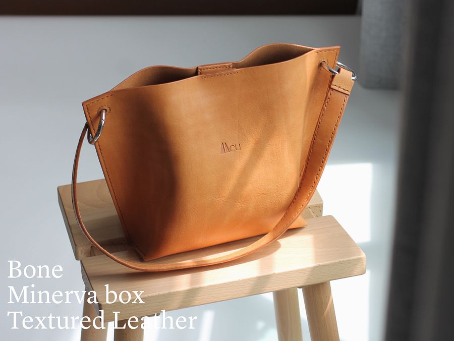 Vegetable Tanned Leather Shoulder Bag product image (7)