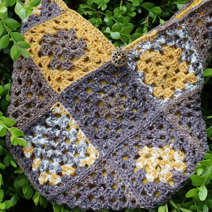 Sunflower Colors Crochet Crossbody Bag - Handmade and One of a Kind product image (4)