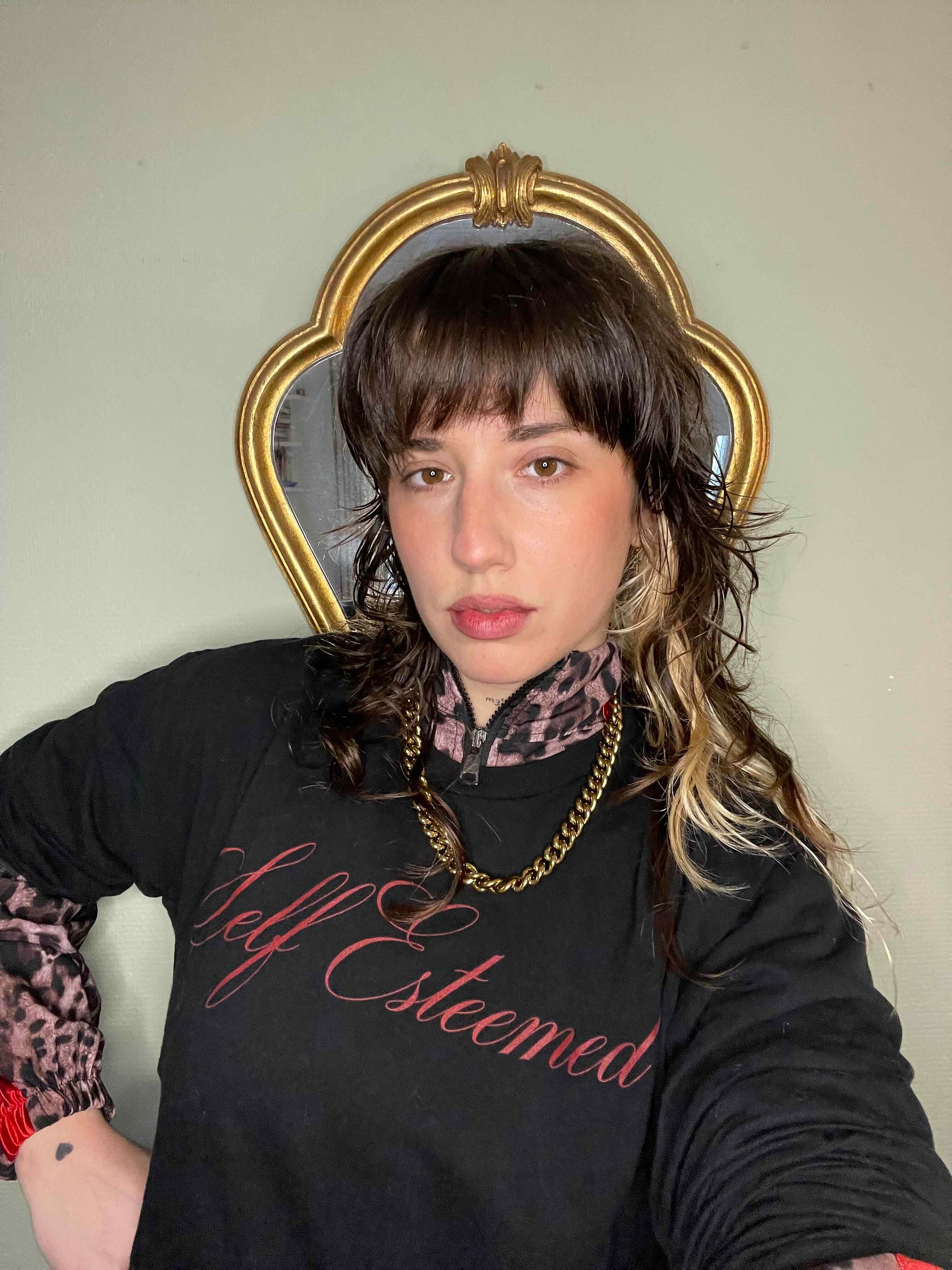 SELF ESTEEMED LONG SLEEVES TOP product image (2)