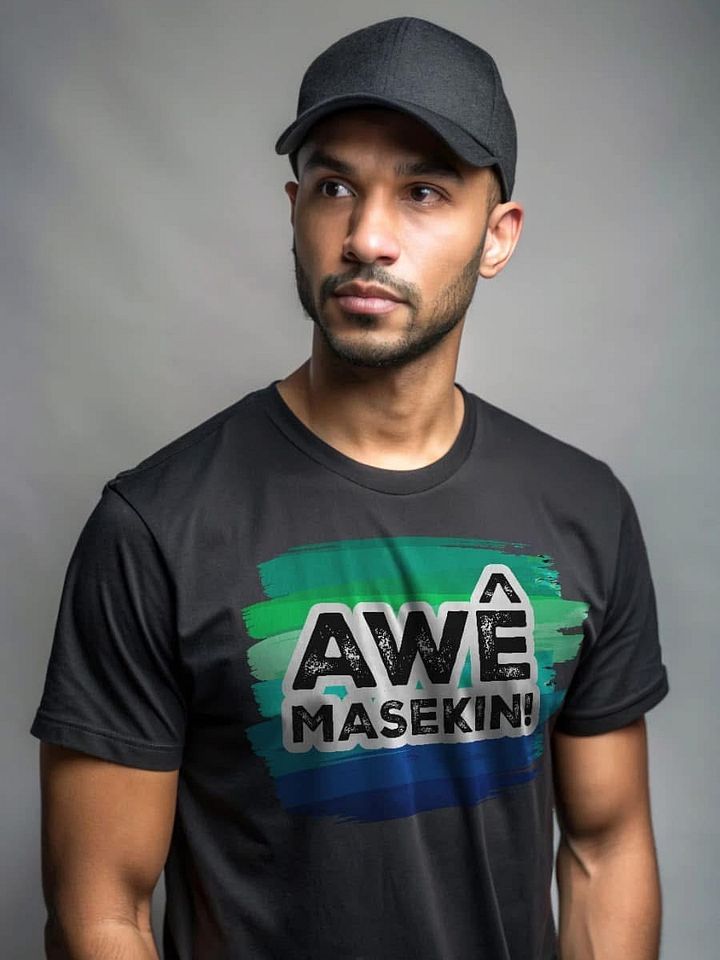 Awê Masekin! South African Greeting T-shirt product image (2)