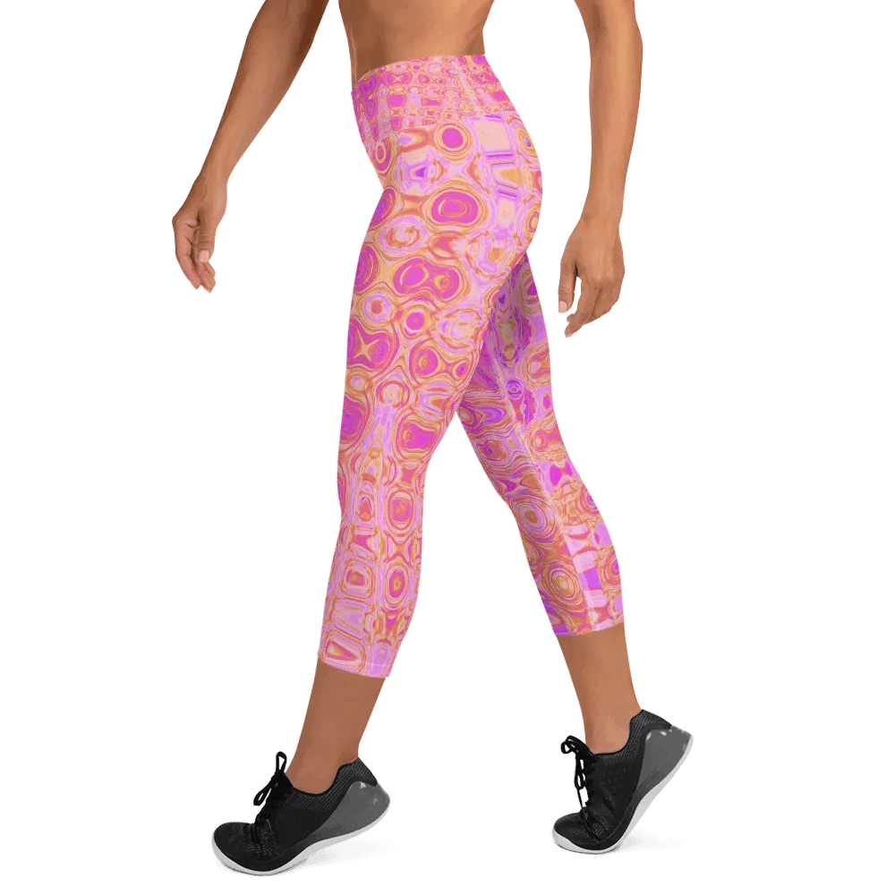 Cool Abstract Pink and Magenta Atomic Retro Zigzags Capri Yoga Leggings product image (1)