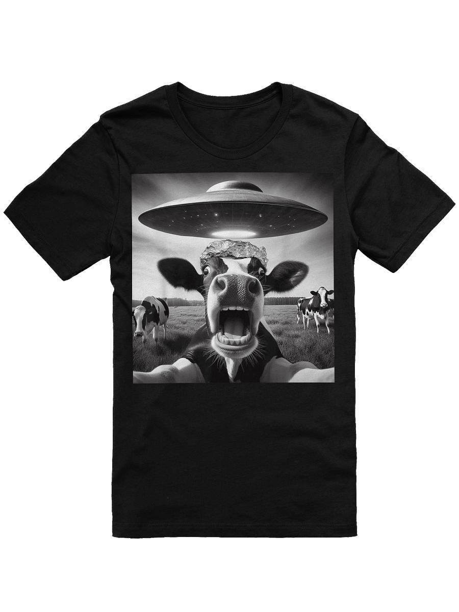 Funny Cow Abduction By UFO Selfie Hilarious Alien Unisex T-Shirt product image (1)