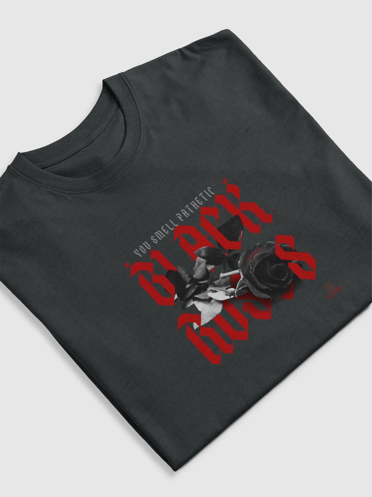 BLACK ROSES TEE product image (5)